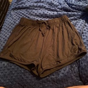 Black & grey short bundle